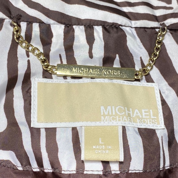 MICHAEL KORS Zebra Puffer Vest - Picture 3 of 11